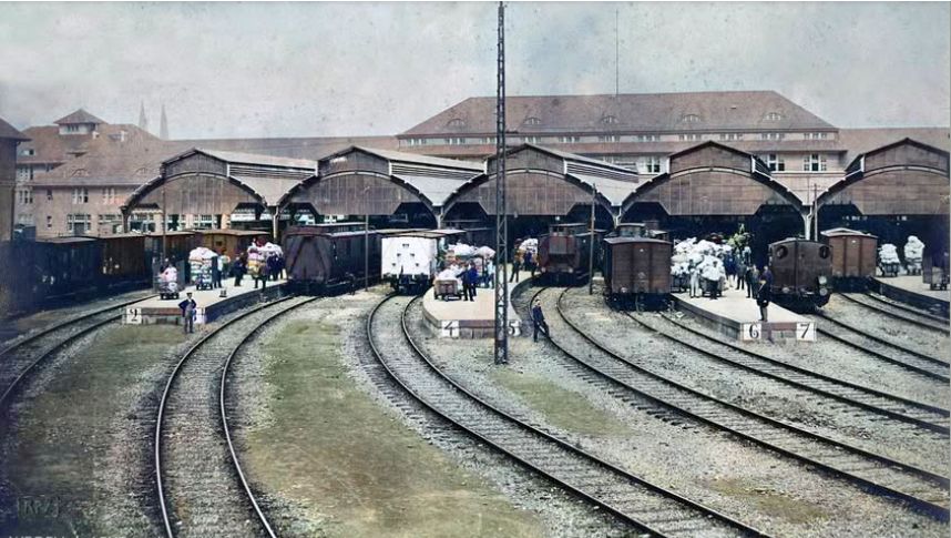 Bahnpostamt